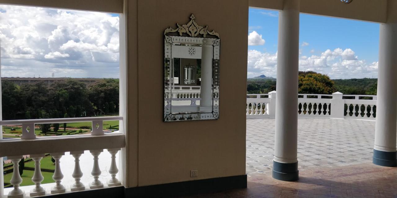 Royal Orchid Brindavan Garden Mysore Belagula Экстерьер фото