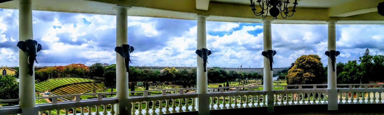 Royal Orchid Brindavan Garden Mysore Belagula Экстерьер фото